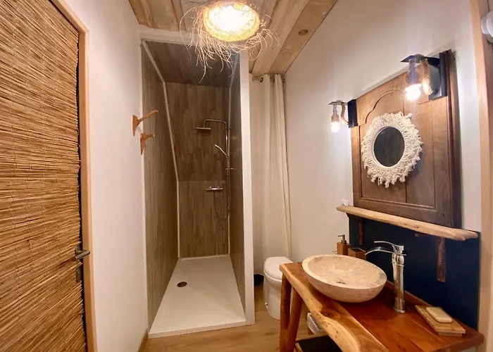 Pensión Célézen 3*