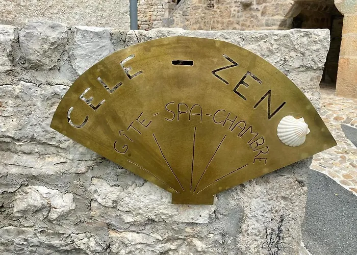 Pensión Célézen 3*