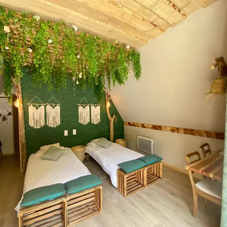 Celezen Guest house 3*