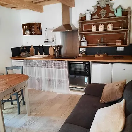 Guest house Celezen 3*